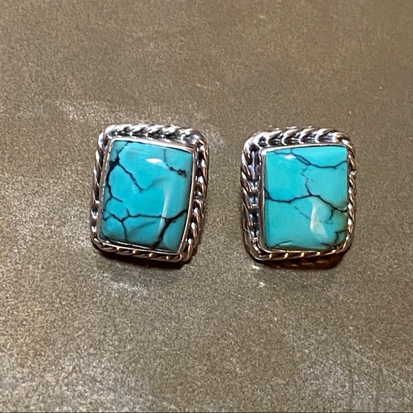 Navajo Turquoise Sterling Silver Earrings SIGNED! - Picture 3 of 7
